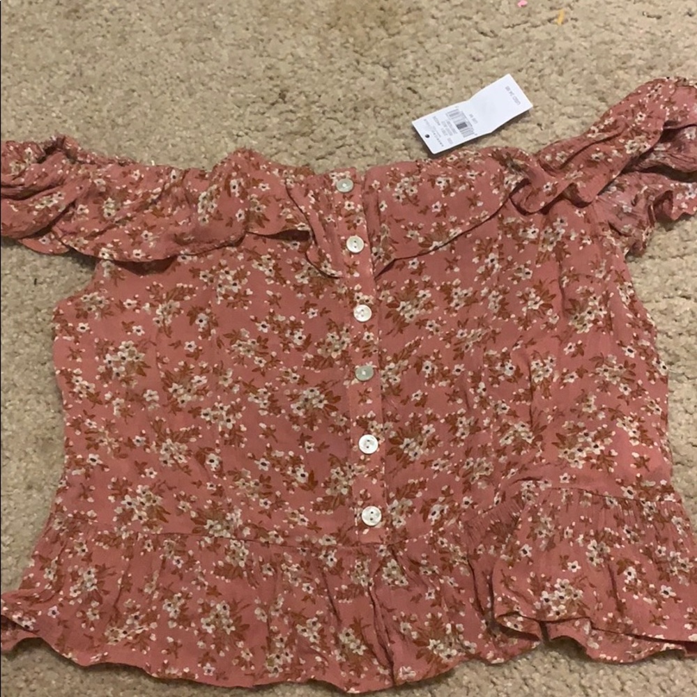 American Eagle shirt !